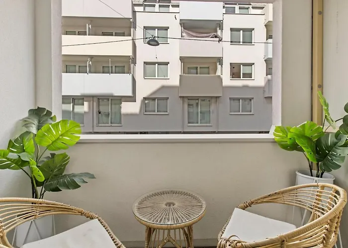 1br Balcony Near U1 Metro And Donau Zentrum * Vienna